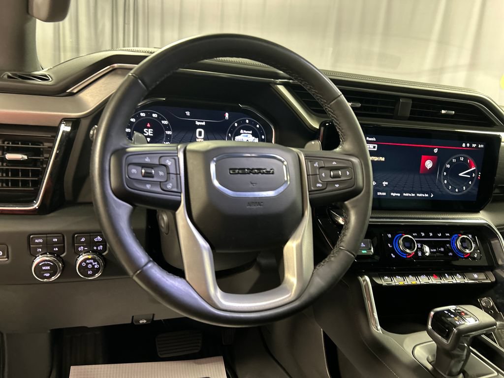 Used 2024 GMC Sierra 1500 Denali w/ Technology Package AWD/4WD image 15