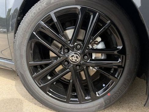 New 2026 Toyota Camry SE FWD image 10