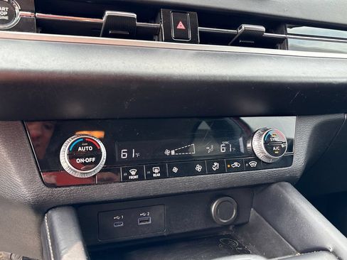 Used 2022 Mitsubishi Outlander ES AWD/4WD image 47