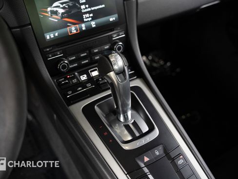 Used 2018 Porsche 911 GT3 image 24