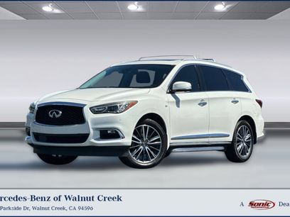 Used 2017 INFINITI QX60 Luxe w/ Deluxe Technology Package