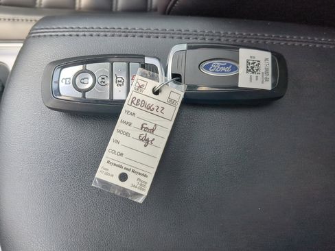 Certified 2024 Ford Edge SEL w/ Convenience Package AWD/4WD image 26