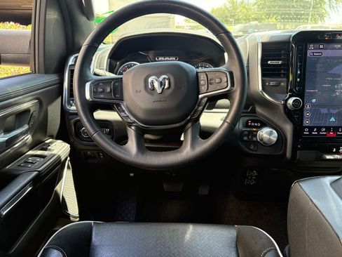 Used 2025 RAM 1500 Laramie AWD/4WD image 5