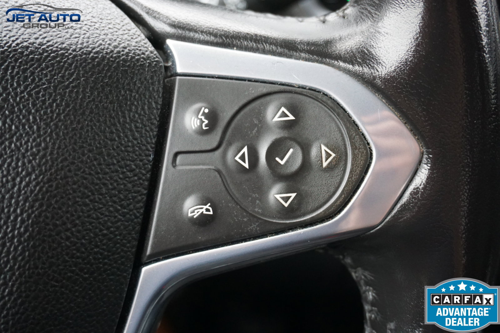 Used 2021 Chevrolet Traverse LT w/ LPO, Floor Liner Package AWD/4WD image 43