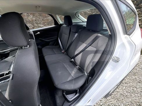 Used 2017 Ford Focus SE image 24