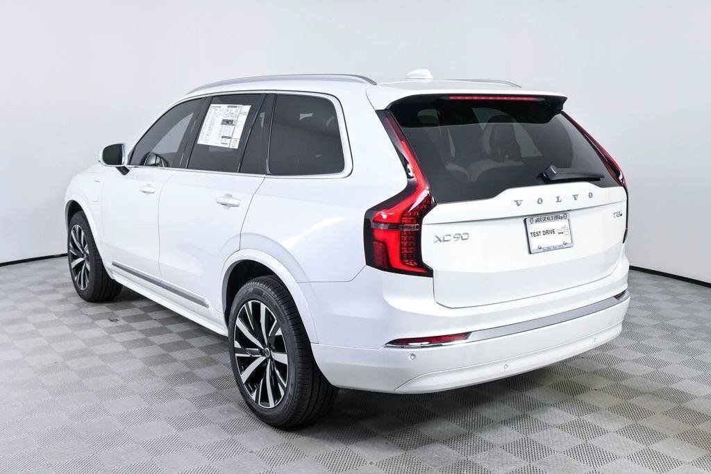New 2026 Volvo XC90 T8 Core w/ Protection Package AWD/4WD image 3