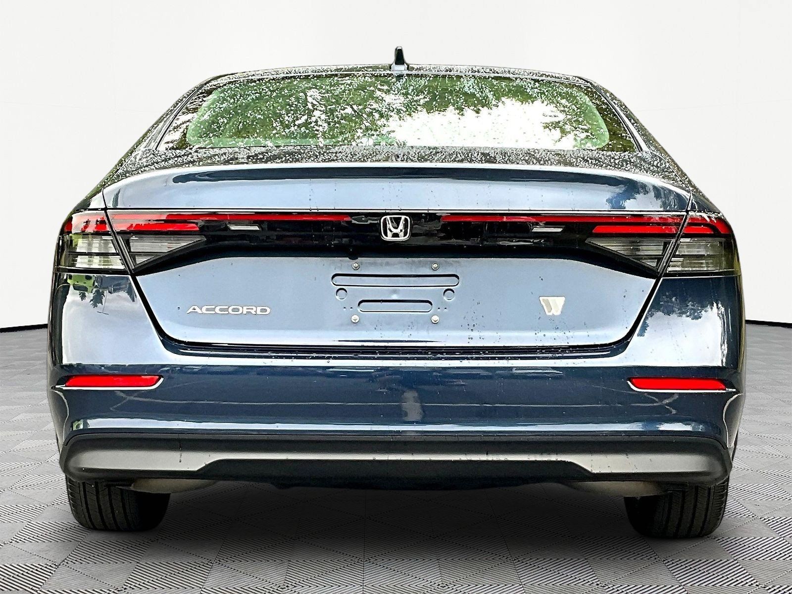 Used 2024 Honda Accord EX image 5