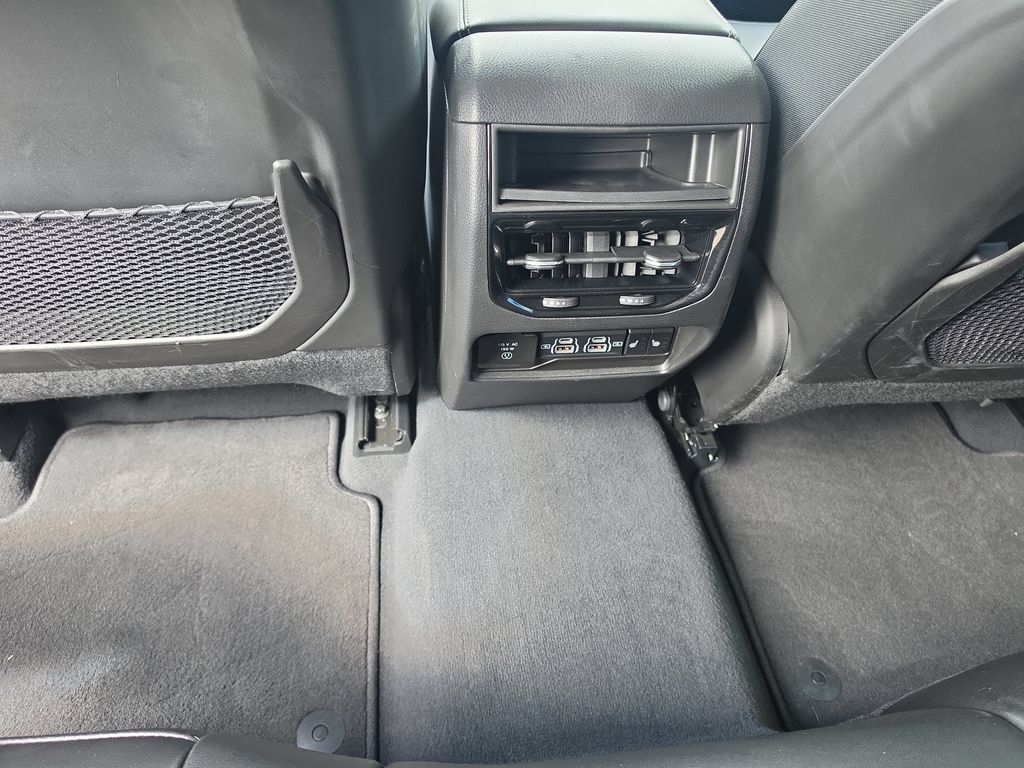 Used 2023 Jeep Grand Cherokee 4WD 4xe w/ Luxury Tech Group II image 28