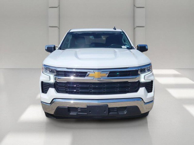 Used 2025 Chevrolet Silverado 1500 LT RWD image 2