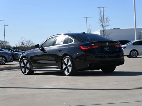 New 2026 BMW i4 xDrive40i w/ Parking Assistance Package image 2