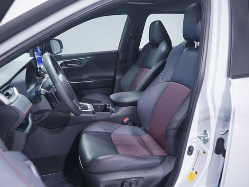 Used 2023 Toyota RAV4 XSE w/ Weather Package image 7