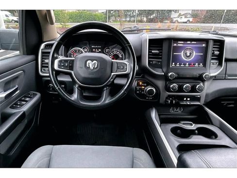 Used 2020 RAM 1500 Big Horn image 5