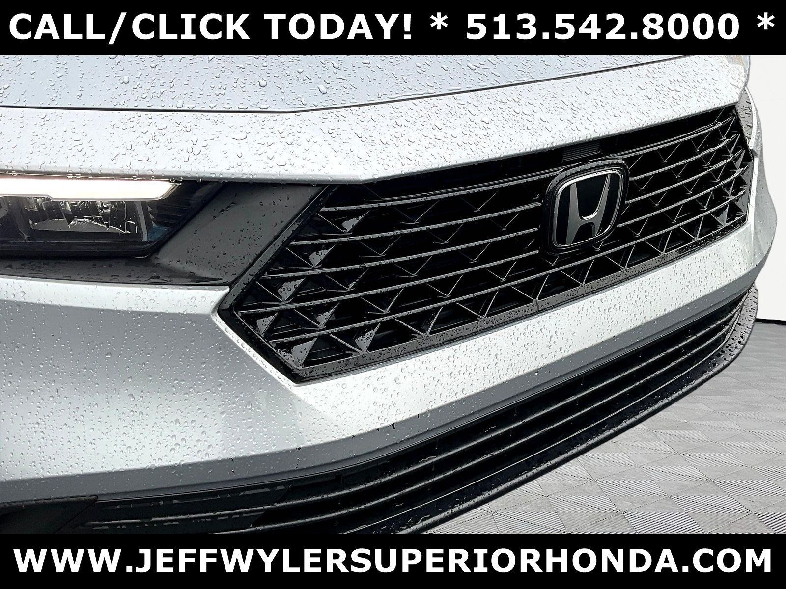 Used 2023 Honda Accord Sport image 32