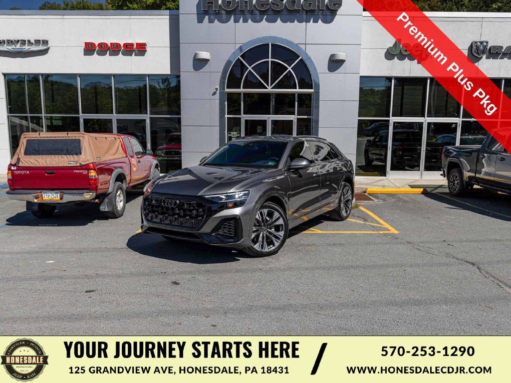 Used 2025 Audi Q8 Premium Plus AWD/4WD image 1