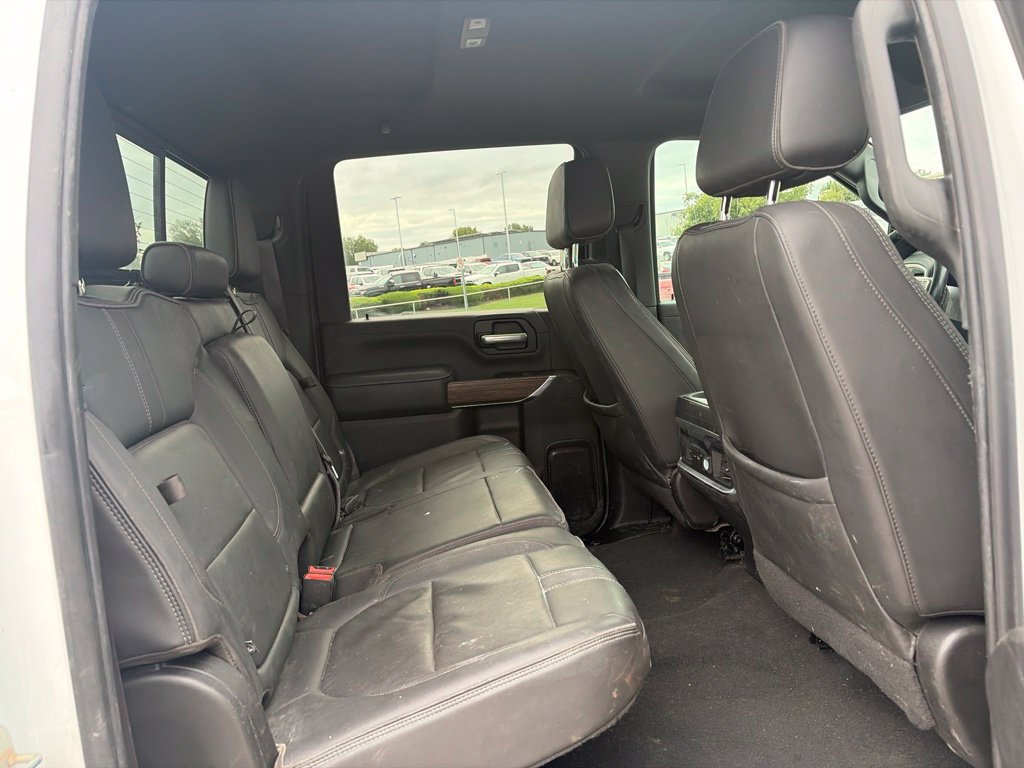 Used 2022 Chevrolet Silverado 3500 High Country w/ Safety Package II AWD/4WD image 32