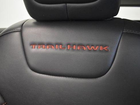 Used 2019 Jeep Cherokee Trailhawk w/ Cold Weather Group image 52