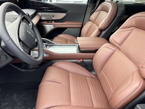 New 2026 Lincoln Nautilus Reserve AWD/4WD image 23