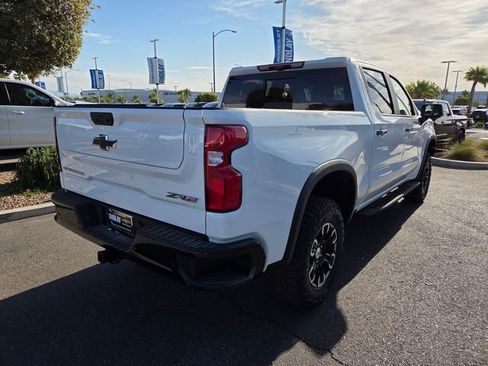 New 2026 Chevrolet Silverado 1500 ZR2 AWD/4WD image 4
