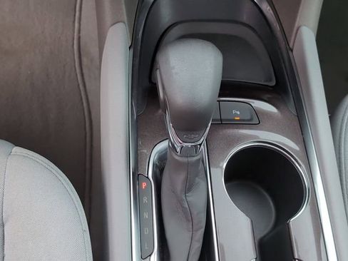 Used 2022 Chevrolet Malibu LT image 17