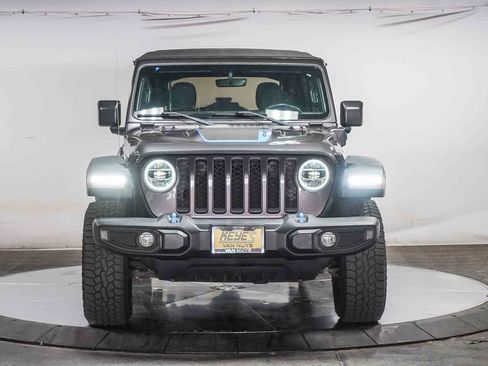 Used 2021 Jeep Wrangler Unlimited Rubicon 4xe AWD/4WD image 6