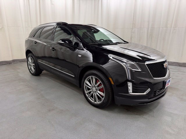 Used 2025 Cadillac XT5 Sportv w/ LPO, Floor Liner Package AWD/4WD image 1