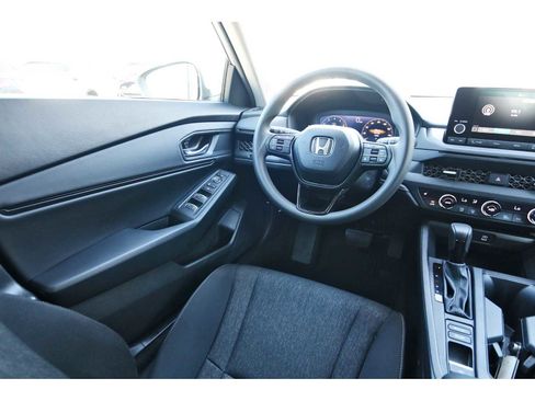 Used 2024 Honda Accord EX image 6