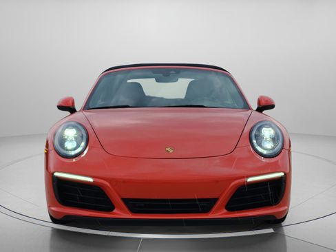 Used 2019 Porsche 911 Carrera 4S image 6