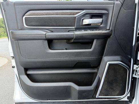 Used 2021 RAM 2500 Laramie image 42