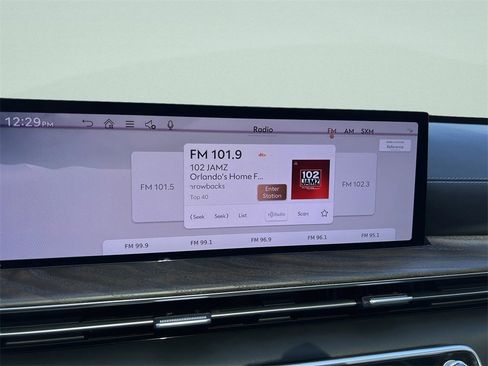 Used 2025 Genesis GV80 3.5T Prestige image 24