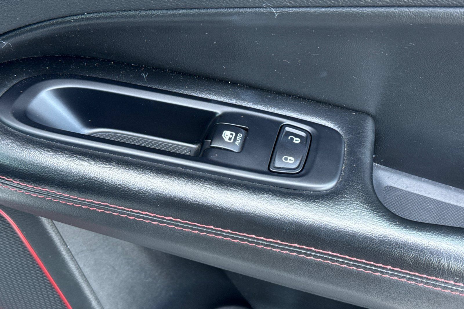 Used 2019 Jeep Compass Trailhawk AWD/4WD image 21