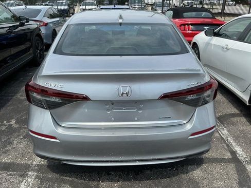 Used 2025 Honda Civic Sport image 7