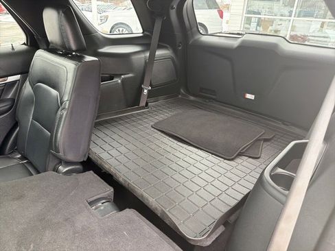 Used 2019 Ford Explorer Limited w/ Ford Safe & Smart Package image 22