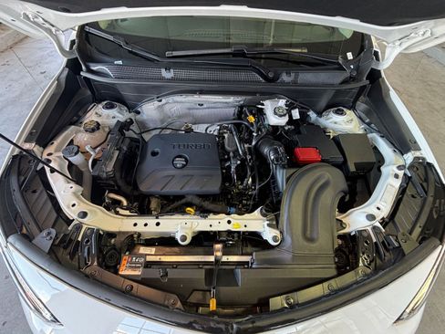 Used 2025 Buick Encore GX Preferred image 36