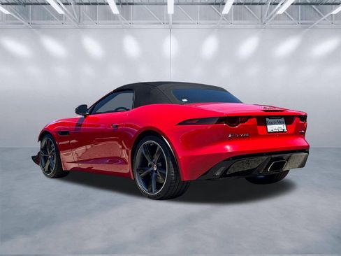 Used 2019 Jaguar F-TYPE Convertible RWD image 4