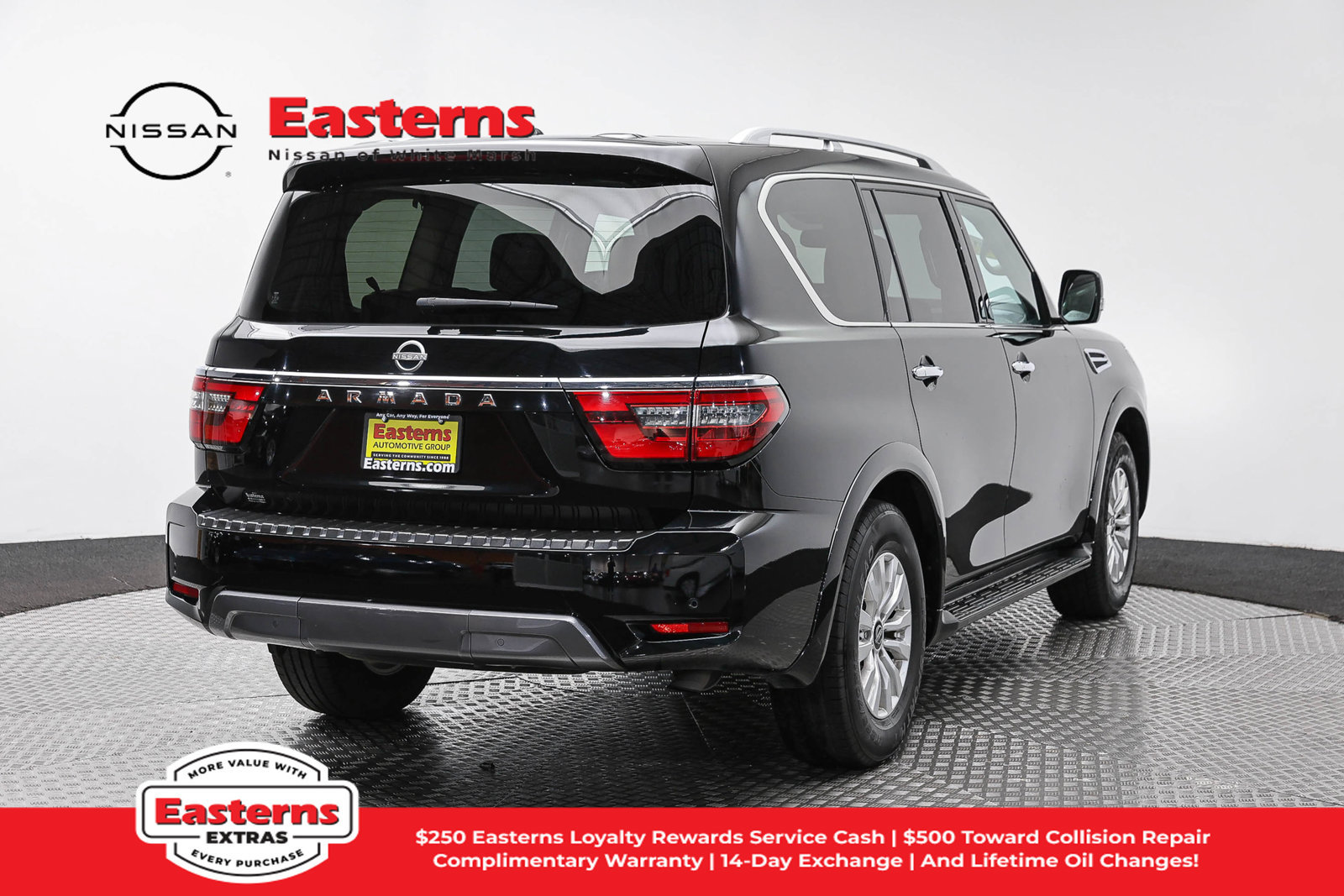 Used 2024 Nissan Armada SV RWD image 5