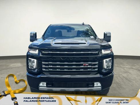 Used 2023 Chevrolet Silverado 2500 LT w/ Z71 Chrome Sport Edition image 9