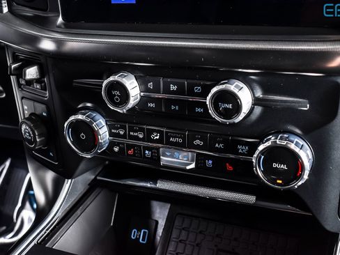 Used 2024 Ford F150 Raptor image 25