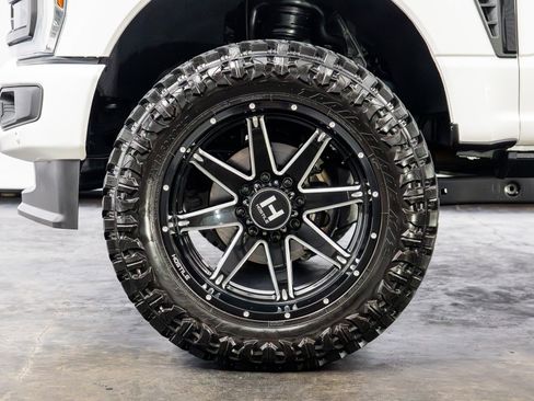 Used 2024 Ford F250 Lariat w/ Lariat Ultimate Package image 12