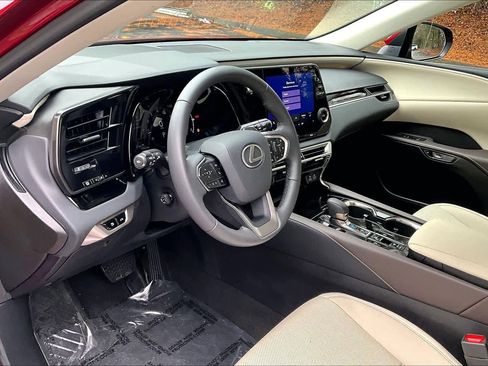 Used 2024 Lexus RX 350 FWD image 16