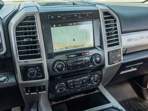 Used 2017 Ford F350 Lariat w/ Lariat Ultimate Package image 26