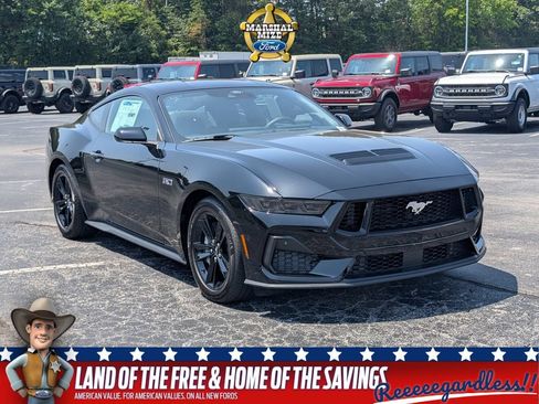 New 2026 Ford Mustang GT RWD image 1