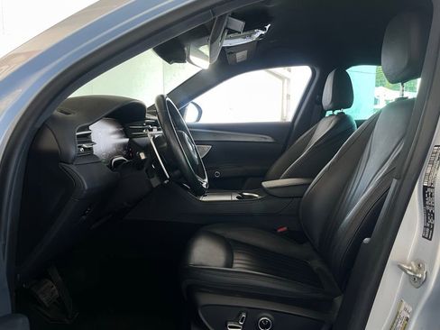 Used 2024 Maserati Grecale GT image 10