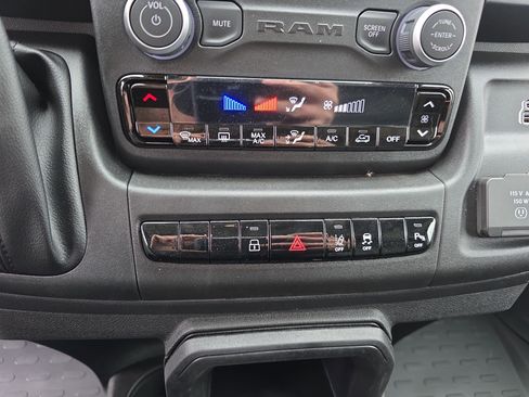 New 2026 RAM ProMaster 3500 w/ Quick Order Package 22G SLT image 6