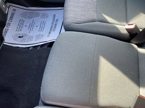 Used 2023 Ford F150 XLT image 20