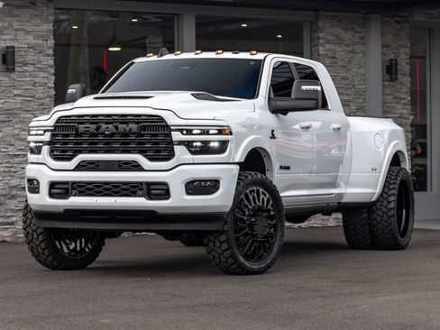 Used 2026 RAM 3500 Limited image 1