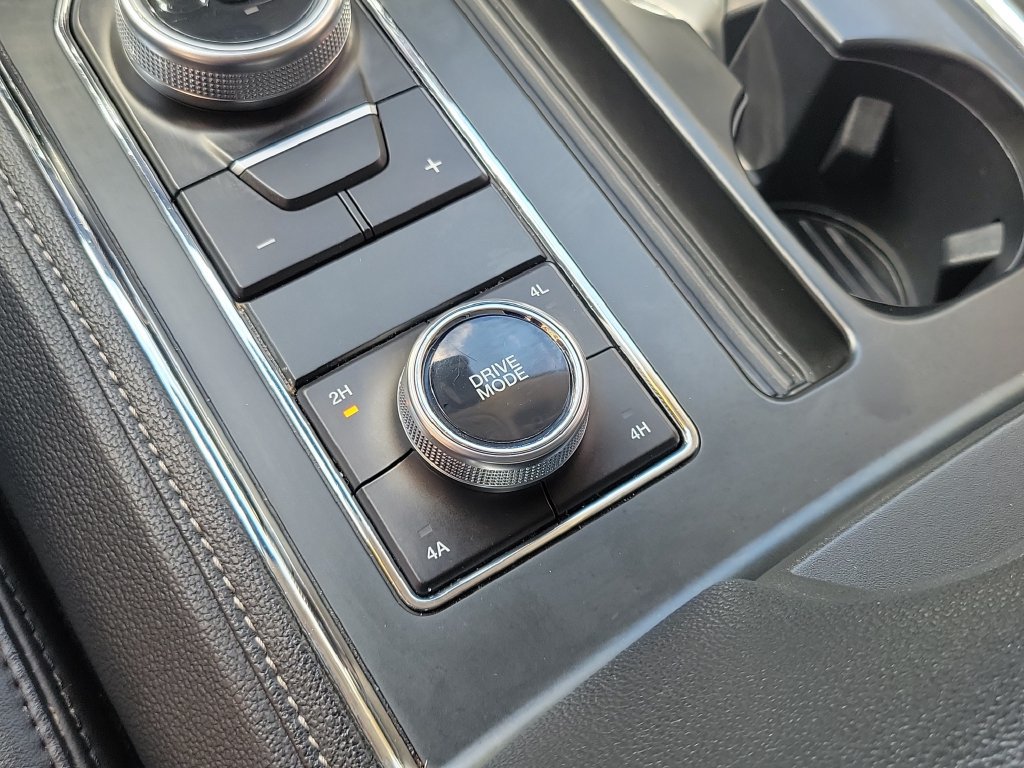 Used 2024 Ford Expedition Max XLT AWD/4WD image 29