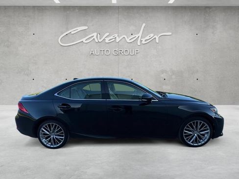 Used 2015 Lexus IS 250 w/ Navigation System Package RWD image 17