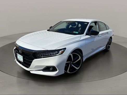 Used 2021 Honda Accord Sport image 1