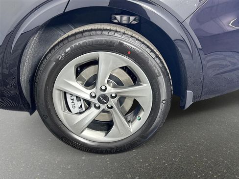 New 2026 Genesis GV70 2.5T AWD/4WD image 30