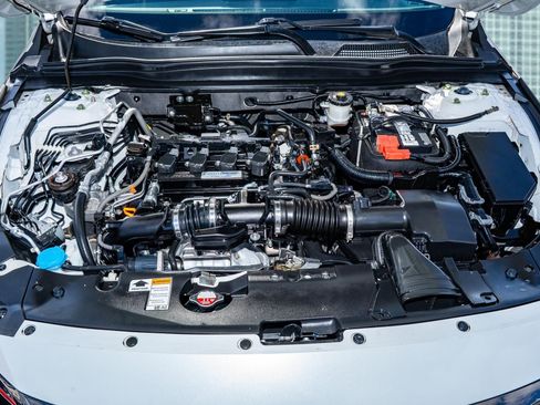 Certified 2019 Honda Accord Sport image 35